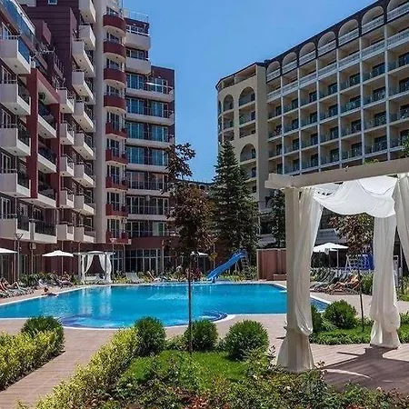 Lägenhet Admiral Plaza Slăntjev Brjag